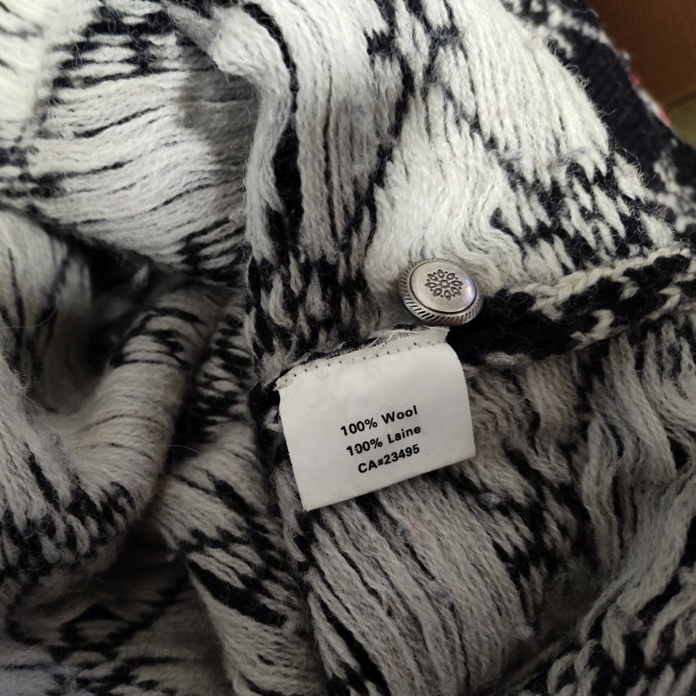 3/4 Zip Wool Icelandic Design Sweater With Floral… - image 5